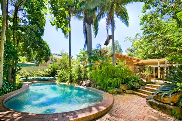 Cost of Pool Patio Paving in Zephyrhills
